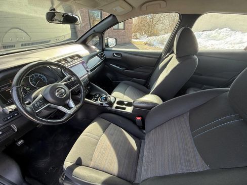 Used 2019 Nissan Leaf SV Plus w/ SV All Weather Package image 9