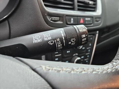 Used 2015 Buick Encore FWD image 13