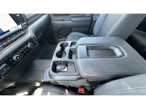 Certified 2024 Chevrolet Silverado 1500 LT AWD/4WD image 20