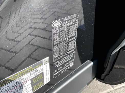 Certified 2024 Land Rover Range Rover SE AWD/4WD image 34