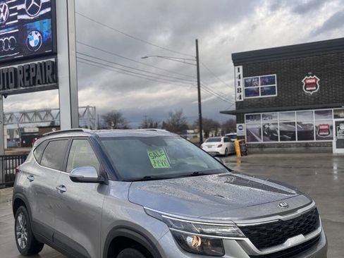 Used 2021 Kia Seltos S image 1