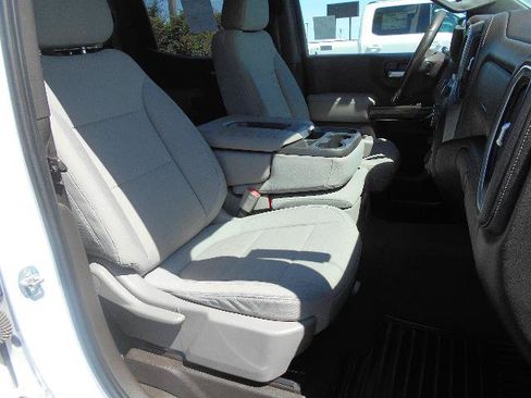 Used 2019 Chevrolet Silverado 1500 RST w/ All-Star Edition AWD/4WD image 6