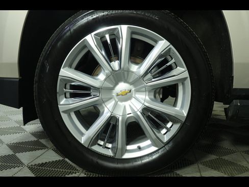 Used 2021 Chevrolet Tahoe High Country w/ Premium Package image 10