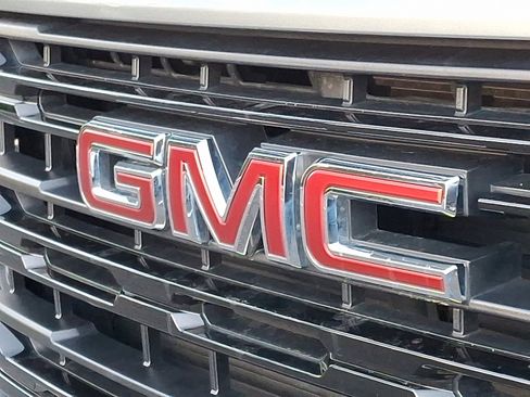 Certified 2024 GMC Sierra 1500 Elevation image 29