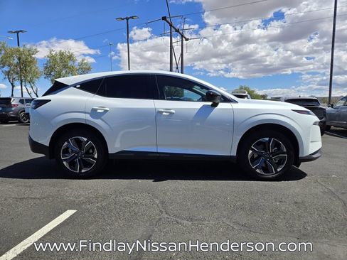 Used 2025 Nissan Murano SV FWD image 7