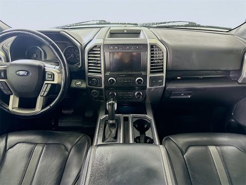 Used 2018 Ford F150 Platinum w/ Equipment Group 701A Luxury image 17