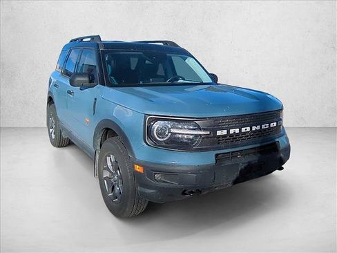 Used 2021 Ford Bronco Sport Badlands image 3