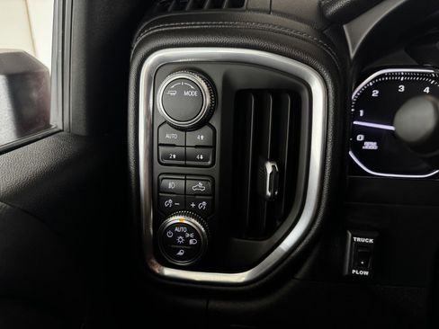 Used 2021 GMC Sierra 2500 SLT w/ SLT Premium Package image 36