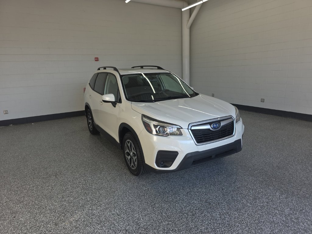 Used 2020 Subaru Forester Premium AWD/4WD image 7