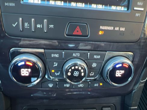 Used 2016 Buick Enclave Leather w/ Trailering Package image 22