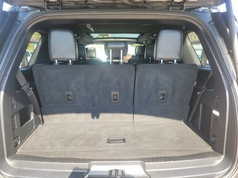 Used 2020 Ford Expedition XLT w/ Equipment Group 202A AWD/4WD image 32
