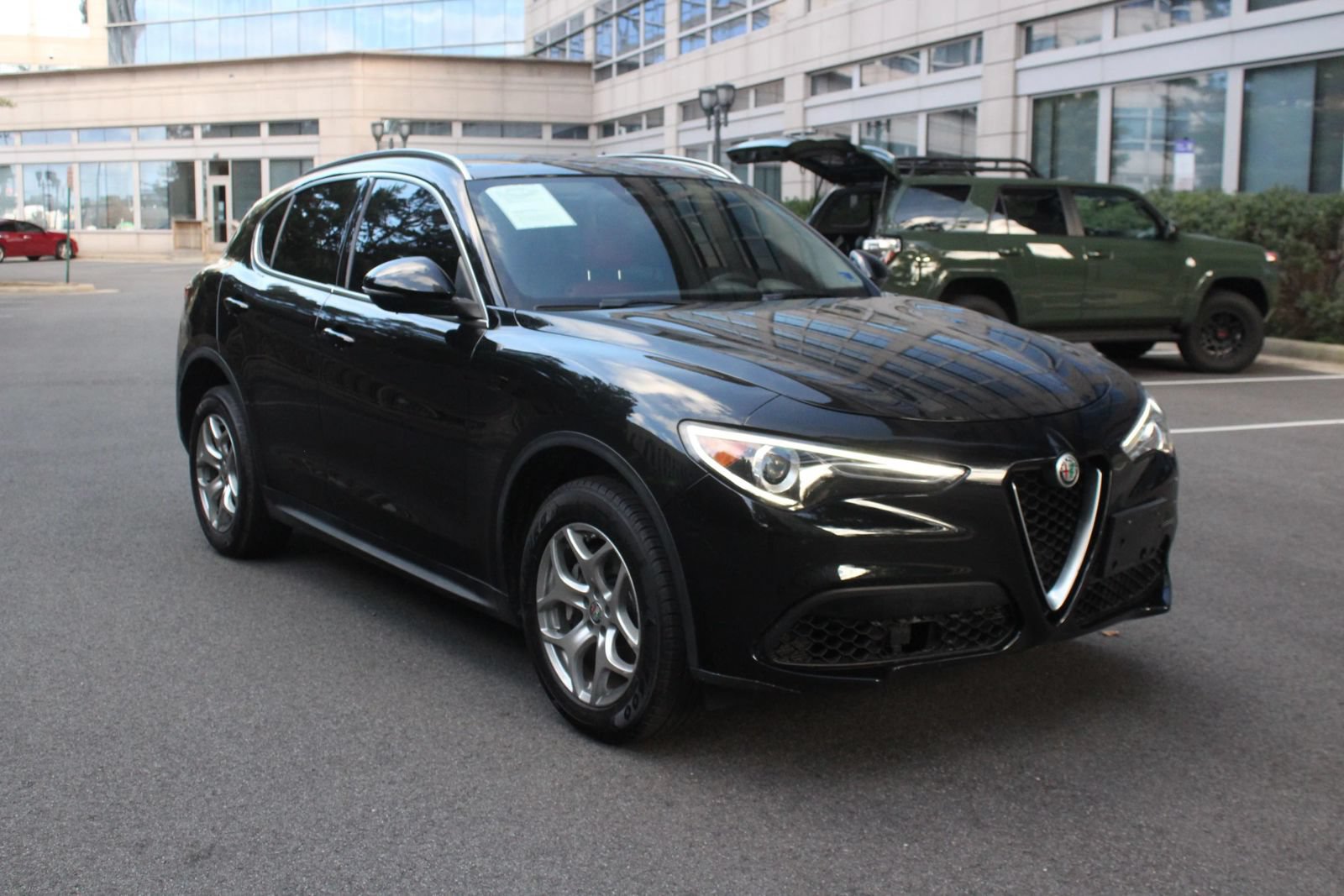 Used 2020 Alfa Romeo Stelvio AWD w/ Cold Weather Package image 1