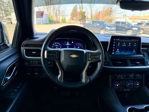 Used 2023 Chevrolet Suburban High Country w/ Max Trailering Package image 17