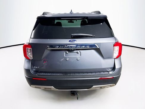 Used 2022 Ford Explorer XLT w/ Equipment Group 202A image 30