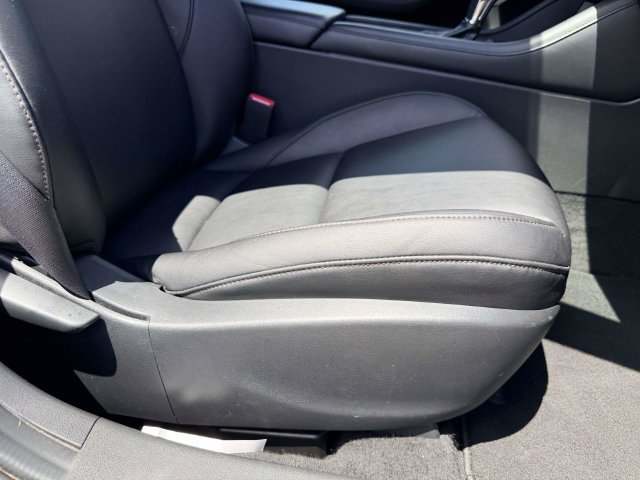 Used 2025 MAZDA MAZDA3 s Sport FWD image 9