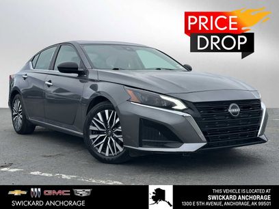Used 2024 Nissan Altima 2.5 SV