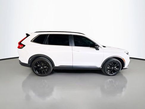 Used 2024 Honda CR-V Sport Touring image 9