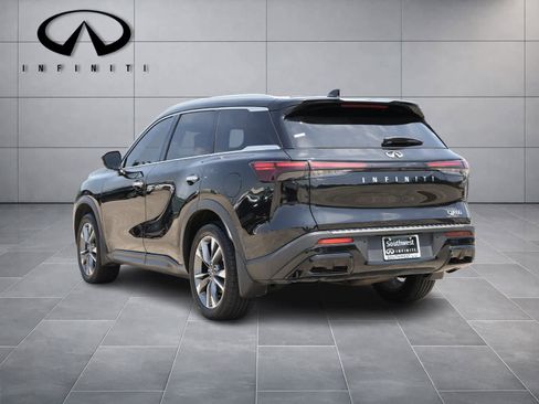 Certified 2023 INFINITI QX60 Luxe FWD image 5