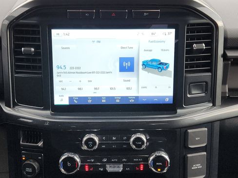 Certified 2022 Ford F150 XLT w/ Equipment Group 302A High image 17