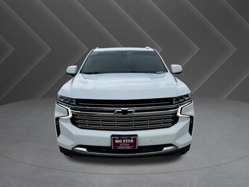 Used 2022 Chevrolet Tahoe LT w/ LT Signature Plus Package AWD/4WD image 3
