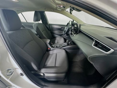 Used 2024 Toyota Corolla LE image 29