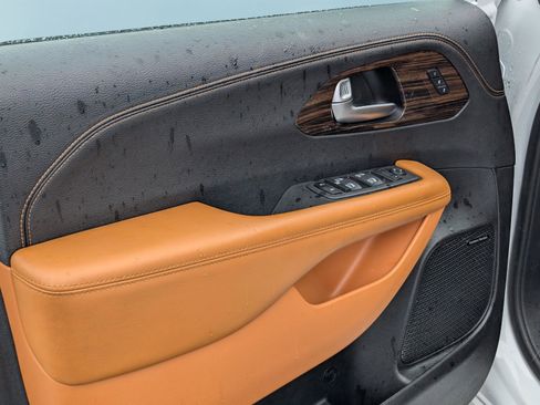 Used 2022 Chrysler Pacifica Pinnacle image 16