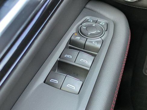 Used 2025 GMC Yukon XL AT4 Ultimate w/ LPO, Floor Liner Package AWD/4WD image 33