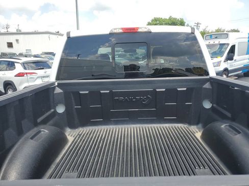 Used 2015 Ford F150 XLT w/ Equipment Group 302A Luxury AWD/4WD image 8