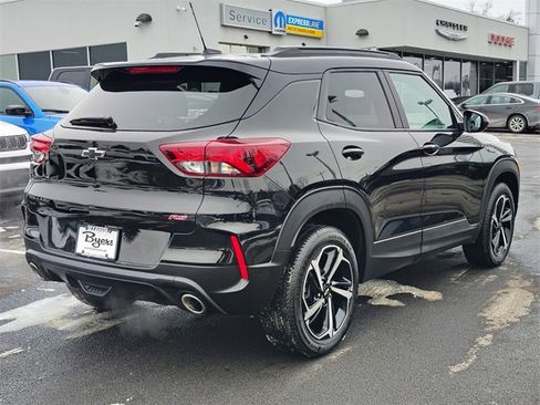 Used 2023 Chevrolet TrailBlazer RS image 3