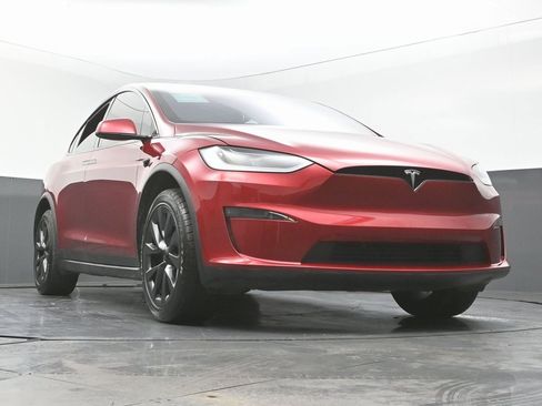 Used 2024 Tesla Model X image 50