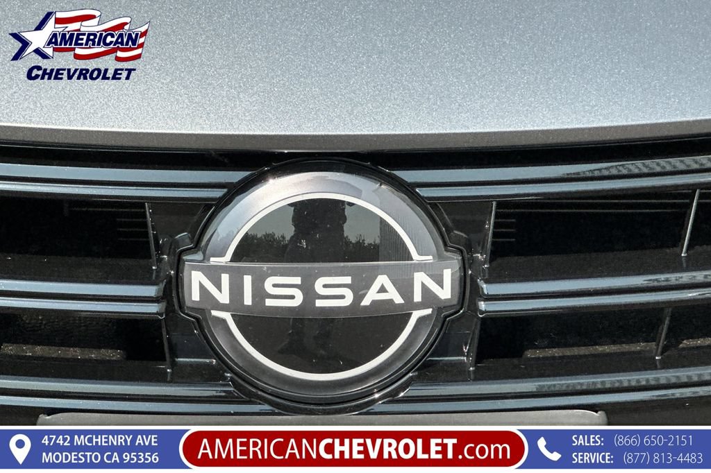 Used 2024 Nissan Versa S FWD image 37