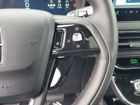 New 2026 Lincoln Corsair Reserve w/ Jet Appearance Package image 18