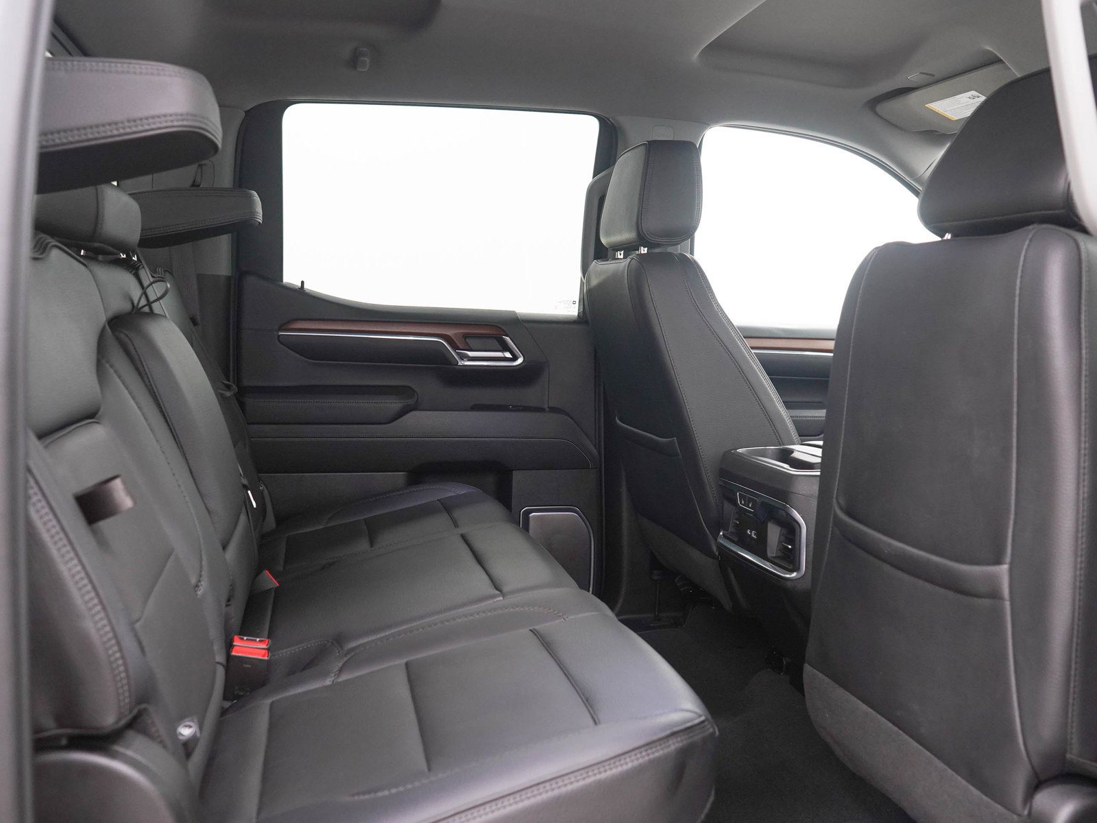 Used 2023 GMC Sierra 1500 Denali w/ Technology Package AWD/4WD image 14