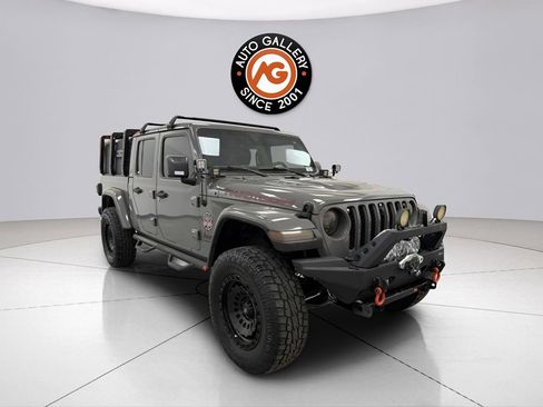 Used 2020 Jeep Gladiator Rubicon image 1