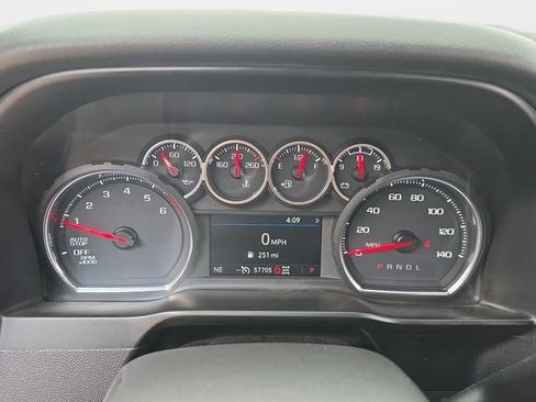 Used 2021 Chevrolet Silverado 1500 Custom w/ Safety Confidence Package AWD/4WD image 28
