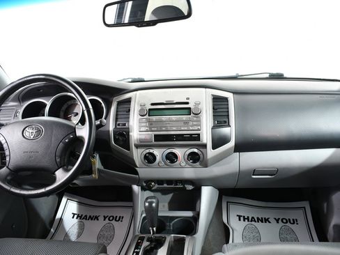Used 2011 Toyota Tacoma 4x4 Double Cab image 7