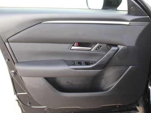 Certified 2025 MAZDA CX-50 AWD 2.5 S w/ Preferred Package image 13