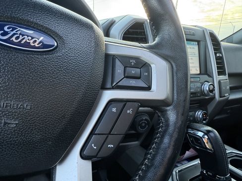 Used 2018 Ford F150 Lariat w/ Equipment Group 502A Luxury image 11