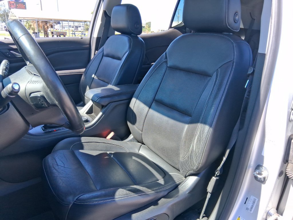 Used 2019 GMC Acadia SLT FWD image 9