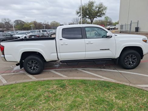 Used 2023 Toyota Tacoma SR5 image 7