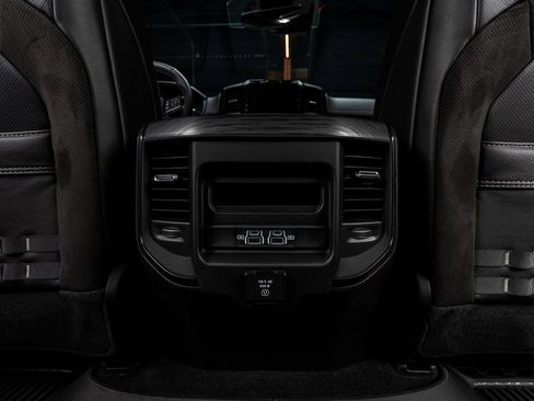 Used 2025 RAM 1500 RHO image 33