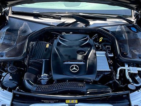 Used 2018 Mercedes-Benz C 300 4MATIC Sedan image 37