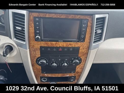 Used 2009 Jeep Grand Cherokee Limited w/ Trailer Tow Group IV image 17