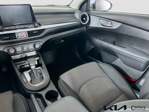 Certified 2023 Kia Forte LXS FWD image 21