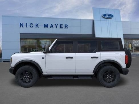 New 2025 Ford Bronco Big Bend w/ Black Diamond Package image 3