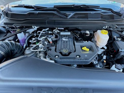 New 2025 RAM 4500 Tradesman w/ Chrome Appearance Group image 22