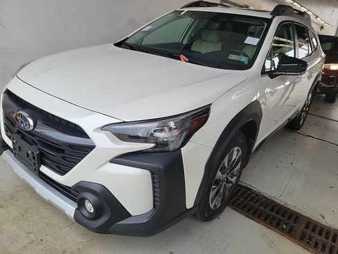 Used 2023 Subaru Outback Limited AWD/4WD image 1