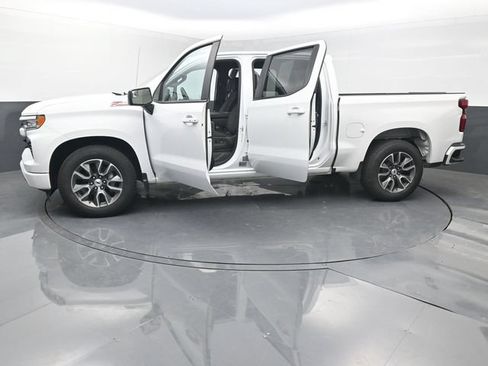 Used 2023 Chevrolet Silverado 1500 RST w/ Z71 Off-Road Package AWD/4WD image 49