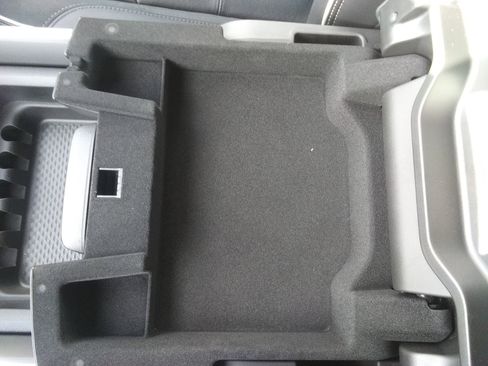 New 2026 RAM 3500 Laramie w/ Towing Technology Group image 17