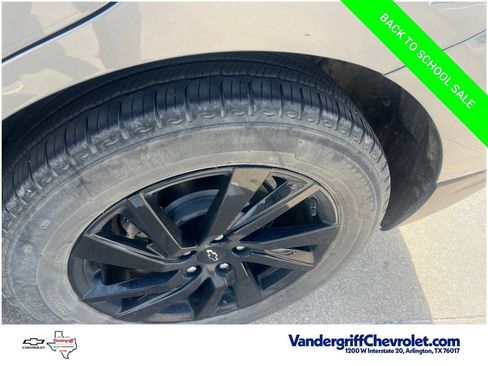 Used 2024 Chevrolet Equinox LS w/ Sport Edition FWD image 26